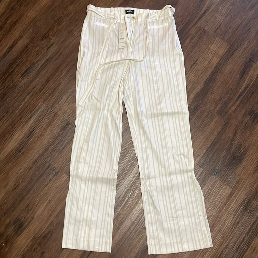 Wide leg pants
